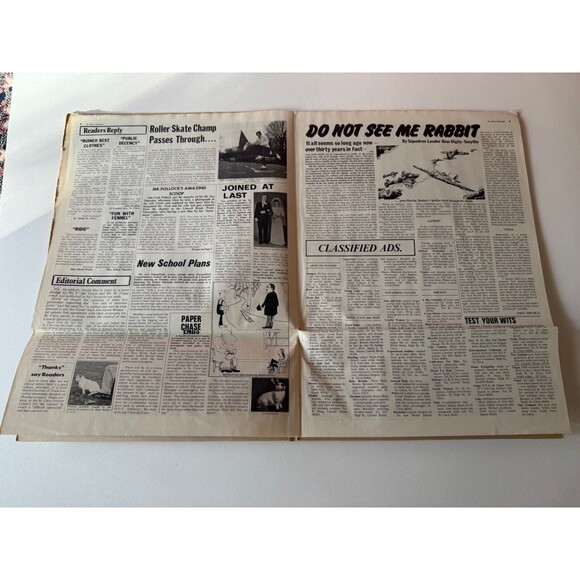 Jethro Tull Thick As A Brick LP 1972 White Label DJ Promo MS 2072 VG Newspaper - Picture 8 of 16